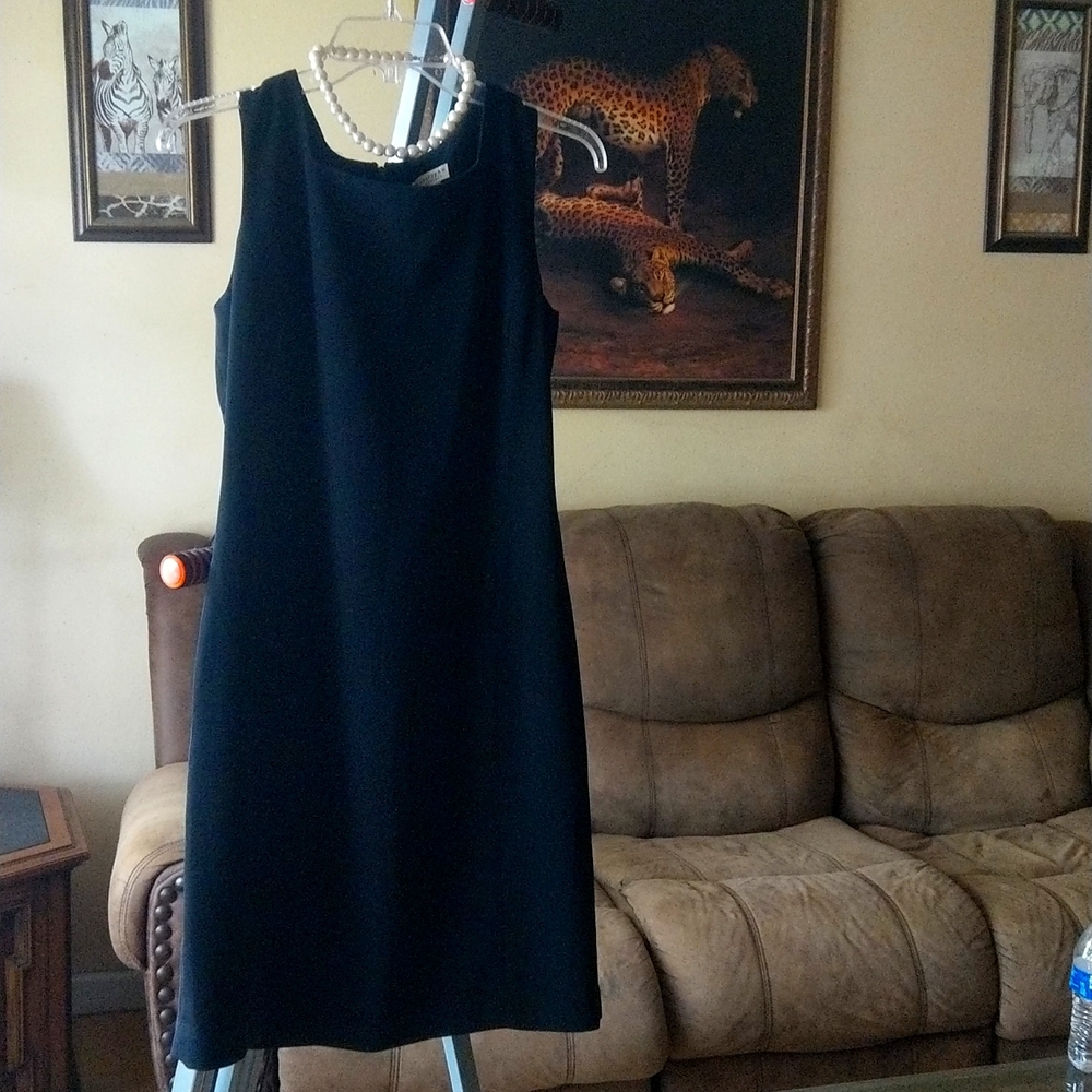 Apostrophe Essentials Brand 8 Black - image 1